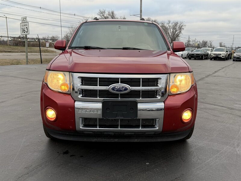 2010 Ford Escape Limited - Photo 8 - Cahokia, IL 62206