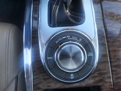 2017 Nissan Armada SV   - Photo 8 - Cahokia, IL 62206