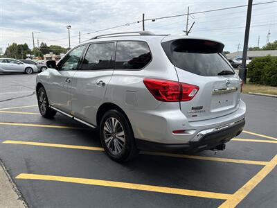2018 Nissan Pathfinder S   - Photo 5 - Fairview Heights, IL 62208
