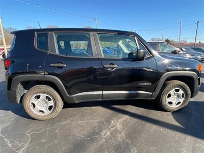 2018 Jeep Renegade Sport - Photo 7 - Belleville, IL 62226