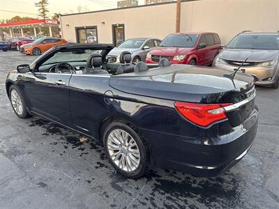 2011 Chrysler 200 Series Limited   - Photo 17 - Millstadt, IL 62260