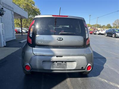 2015 Kia Soul   - Photo 7 - Fairview Heights, IL 62208