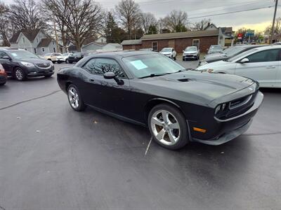 2009 Dodge Challenger R/T   - Photo 1 - Freeburg, IL 62243