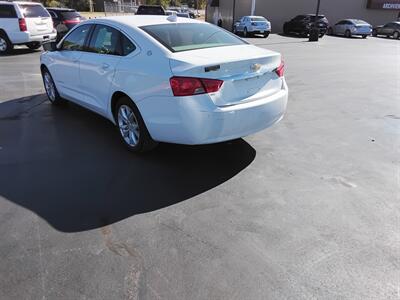 2018 Chevrolet Impala LT   - Photo 3 - Cahokia, IL 62206