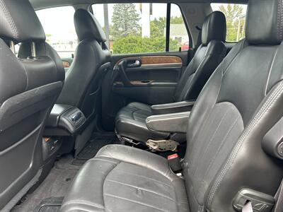 2012 Buick Enclave Leather   - Photo 10 - Fairview Heights, IL 62208