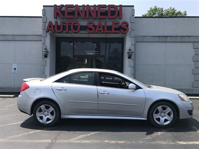 2010 Pontiac G6 GT   - Photo 1 - Fairview Heights, IL 62208