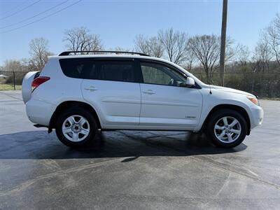 2008 Toyota RAV4 Limited   - Photo 6 - Cahokia, IL 62206