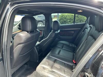 2014 Lincoln MKS - Photo 10 - Fairview Heights, IL 62208