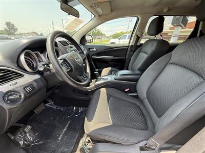 2016 Dodge Journey SXT   - Photo 10 - Cahokia, IL 62206