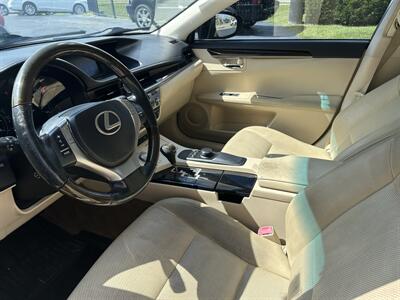 2014 Lexus ES - Photo 7 - Fairview Heights, IL 62208