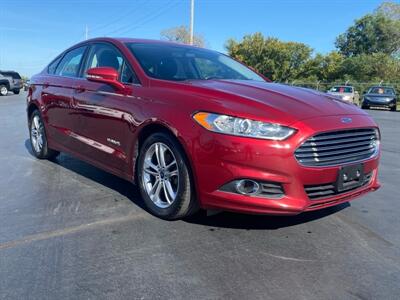 2016 Ford Fusion Hybrid SE   - Photo 3 - Cahokia, IL 62206