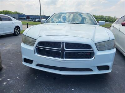 2013 Dodge Charger SE   - Photo 2 - Belleville, IL 62223