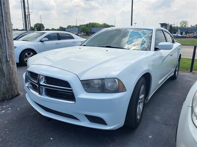 2013 Dodge Charger SE   - Photo 1 - Belleville, IL 62223