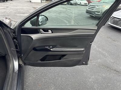 2022 Kia K5 LXS - Photo 14 - Millstadt, IL 62260
