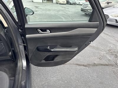 2022 Kia K5 LXS - Photo 18 - Millstadt, IL 62260