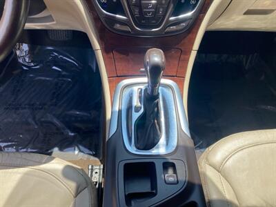 2014 Buick Regal Premium I   - Photo 14 - Cahokia, IL 62206