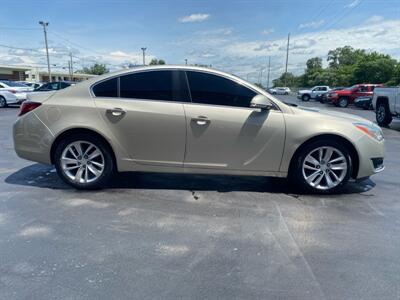 2014 Buick Regal Premium I   - Photo 5 - Cahokia, IL 62206
