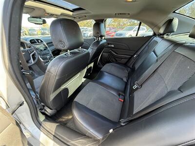 2015 Chevrolet Malibu LT   - Photo 10 - Cahokia, IL 62206