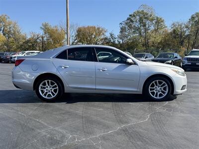 2015 Chevrolet Malibu LT   - Photo 5 - Cahokia, IL 62206