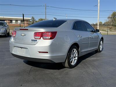 2015 Chevrolet Malibu LT   - Photo 8 - Cahokia, IL 62206