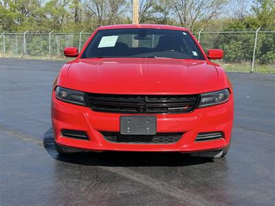 2019 Dodge Charger SXT   - Photo 2 - Cahokia, IL 62206