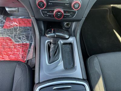 2019 Dodge Charger SXT   - Photo 13 - Cahokia, IL 62206