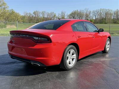 2019 Dodge Charger SXT   - Photo 7 - Cahokia, IL 62206