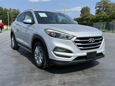 2018 Hyundai TUCSON SE - Photo 3 - Cahokia, IL 62206