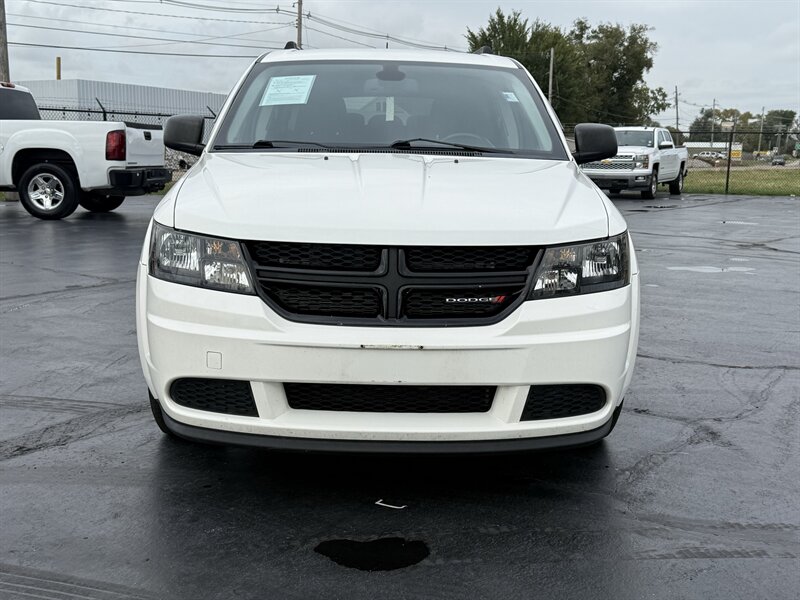 2018 Dodge Journey SE - Photo 2 - Cahokia, IL 62206