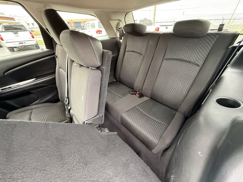 2018 Dodge Journey SE - Photo 13 - Cahokia, IL 62206