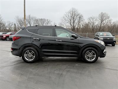 2017 Hyundai SANTA FE Sport 2.4L   - Photo 5 - Cahokia, IL 62206