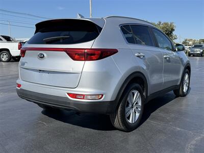 2017 Kia Sportage LX - Photo 6 - Cahokia, IL 62206