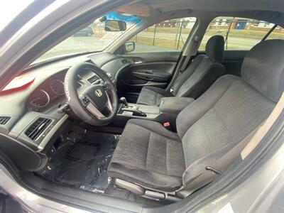 2011 Honda Accord LX   - Photo 9 - Cahokia, IL 62206