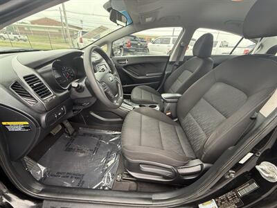 2016 Kia Forte LX   - Photo 9 - Cahokia, IL 62206