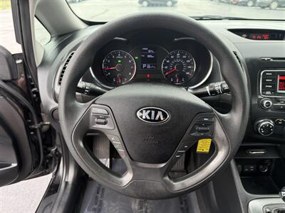 2016 Kia Forte LX   - Photo 12 - Cahokia, IL 62206