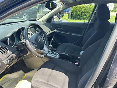 2013 Chevrolet Cruze 1LT Auto   - Photo 8 - Fairview Heights, IL 62208