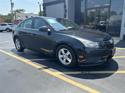 2013 Chevrolet Cruze 1LT Auto   - Photo 2 - Fairview Heights, IL 62208