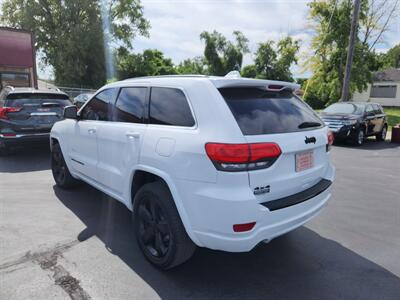 2015 Jeep Grand Cherokee Altitude   - Photo 3 - Cahokia, IL 62206