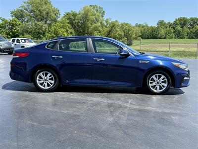 2019 Kia Optima LX   - Photo 5 - Cahokia, IL 62206