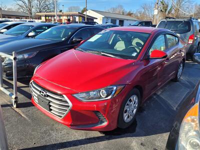 2017 Hyundai ELANTRA SE   - Photo 2 - Belleville, IL 62226