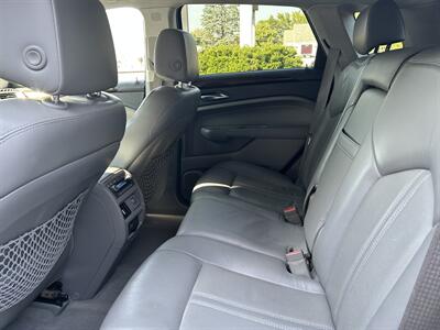 2010 Cadillac SRX Premium Collection   - Photo 10 - Fairview Heights, IL 62208