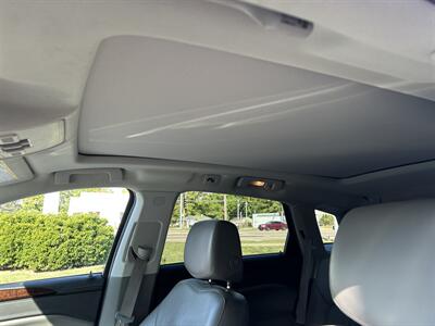 2010 Cadillac SRX Premium Collection   - Photo 9 - Fairview Heights, IL 62208