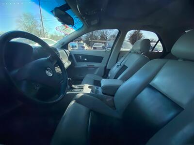 2004 Cadillac CTS   - Photo 10 - Belleville, IL 62226