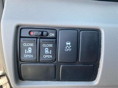 2016 Honda Odyssey SE   - Photo 16 - Cahokia, IL 62206