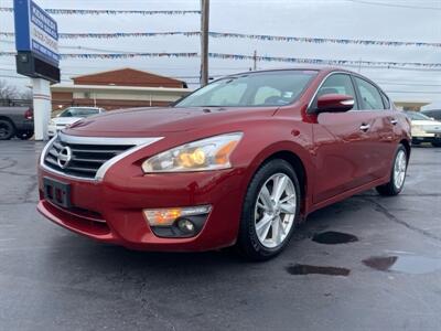 2013 Nissan Altima 2.5   - Photo 1 - Cahokia, IL 62206