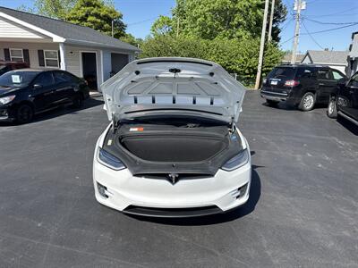 2016 Tesla Model X P90D   - Photo 15 - Millstadt, IL 62260