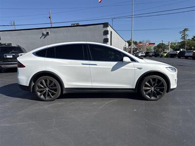 2016 Tesla Model X P90D   - Photo 6 - Millstadt, IL 62260