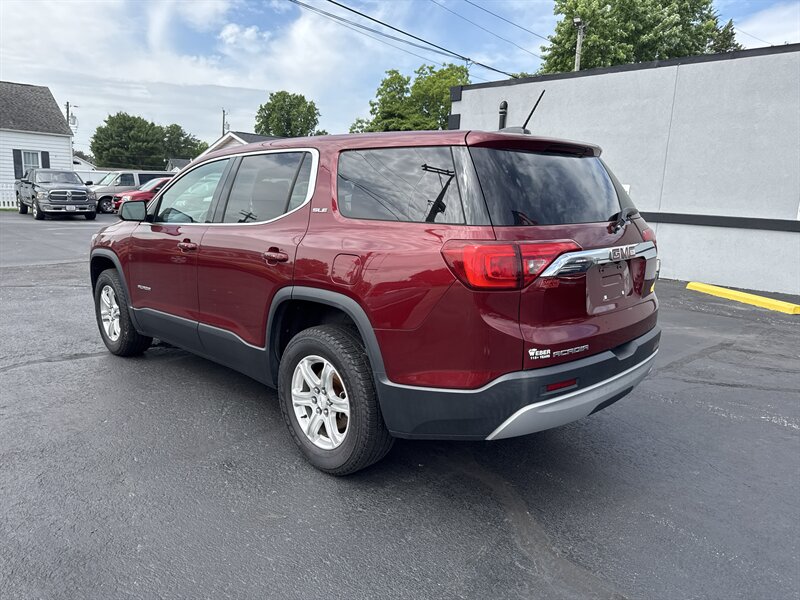 2017 GMC Acadia SLE-1 - Photo 4 - Millstadt, IL 62260