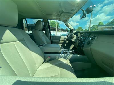 2012 Ford Expedition Limited   - Photo 5 - Belleville, IL 62226