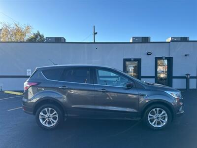 2017 Ford Escape SE   - Photo 8 - Millstadt, IL 62260